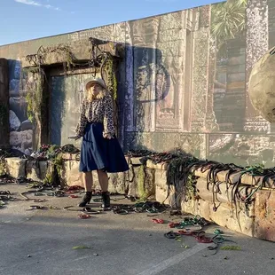 Why'd it have to be snakes?!?!