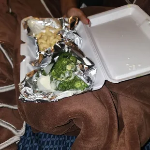 Side off a seafood plate