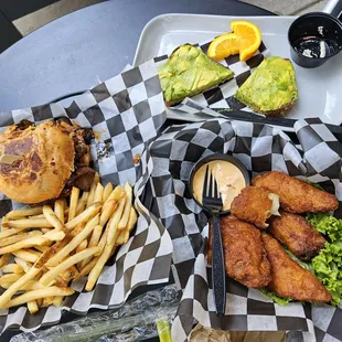 food, fried chicken, fried chicken wings, chicken wings and fried chicken, chicken wings, bbq wings, chicken, poultry, bbq chicken