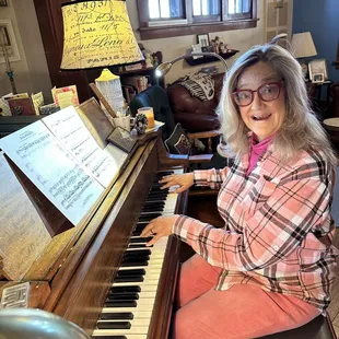 Let's make a joyful sound: either classical or popular music