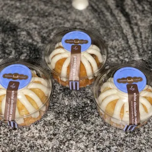 White Chocolate Raspberry and Pecan Pralines Bundtlets