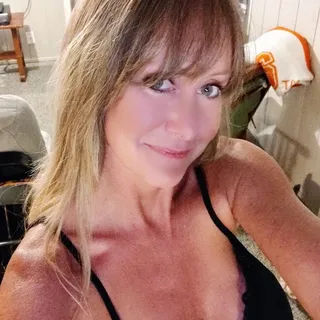 Elizabeth T.