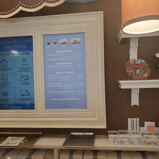 a picture of a cake shop