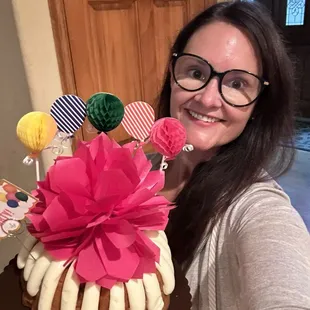 Bundt cake, bundtinis (cupcakes), and bundtlets (individual size bundt cake) birthday cake Mother's Day toppers