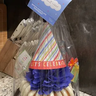 Happy "Bundt"day cake, white chocolate raspberry