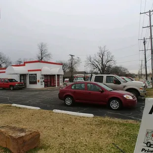 Pickup Trucks, Uhaul Moving Trucks &amp; Trailers 7 days wk