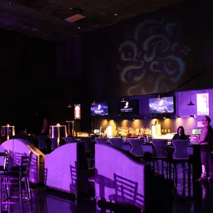 Robin Leach Lounge