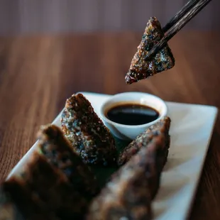 A deep fried chive pancake. Look good and yummy!