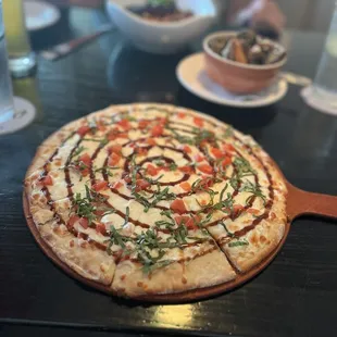 Fresh Tomato Pizza