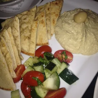 Roasted Garlic Hummus