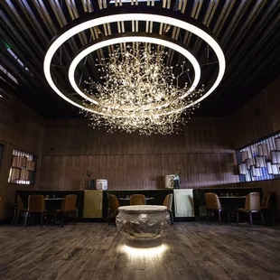 ramen and noodles, interior