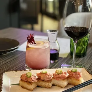 Crispy rice and tuna