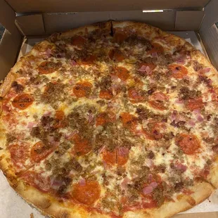 Large 16" Meat Lovers Pizza