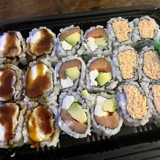 Kani Tempura Roll