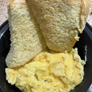 Soft Scrambled Eggs & Toast