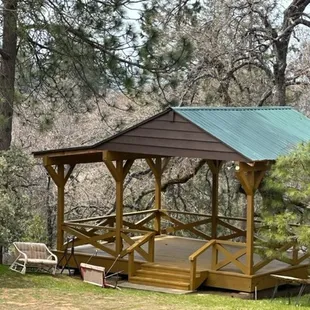 Gazebo, post-refinishing