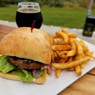 Vegan beyond burger. Be warned that there is heavy cross-contamination. Fries taste like fish.