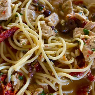 Spaghetti Novo Lunch