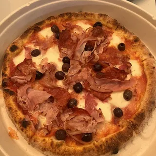 Capricciosa Pizza