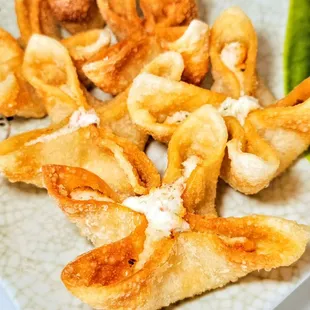 Crab Cheese Wontons