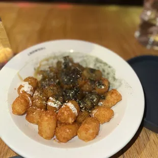 Honey Tater Tot 's