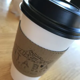 Almond milk latte (16 ounce size)