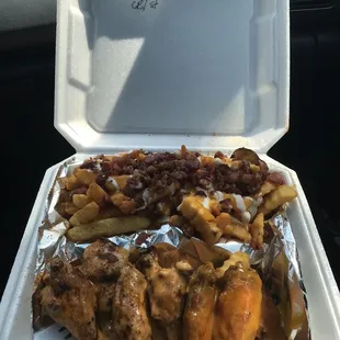 Cajun ranch &amp; sweet&amp;tangy wings with fully loaded fries
