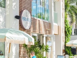 Pura Vida Miami - Edgewater