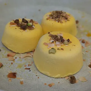 Saffron Pistachio Ice Cream