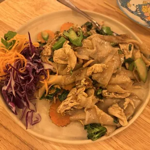 Pad see ew with chicken