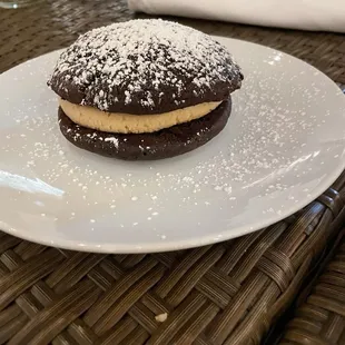 Chocolate peanut butter whoopie pie