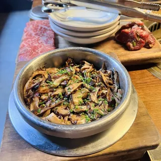 Mushroom Kettle Hot Pot Rice