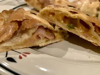 Chile Lindo Empanadas