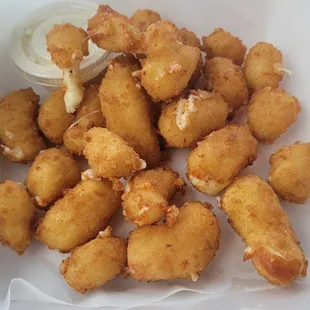 Amazing cheese curds