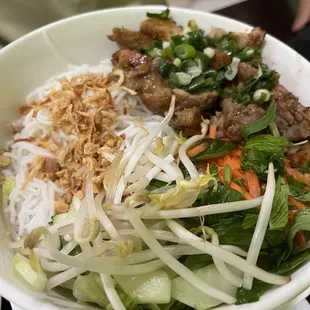 Vermicelli bowl