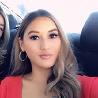 Katelynn B.