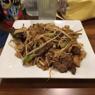 Hong Kong Noodle (Hu Tiu Xao Mem)