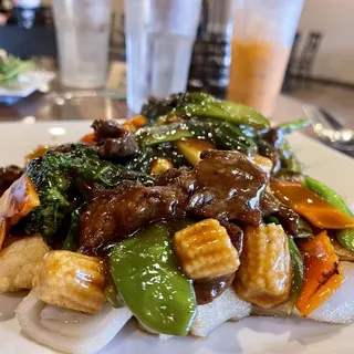 Pan Seared Rice Noodles (Hu Tiu Ap Chao)