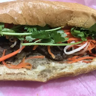 Grill Lemongrass Beef Banh Mi Sandwich
