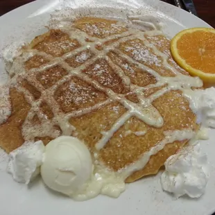 Cinnamon Bun Pancakes