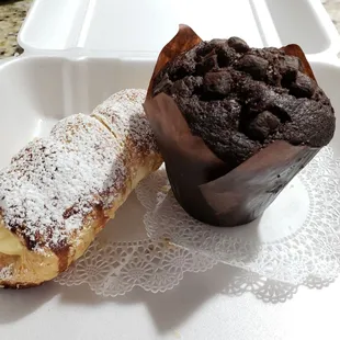 Cannoli and Chocolate Chunk muffin.