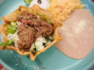 Lindo Mexico Restaurant and Cantina