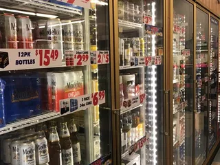 Hanford United Market