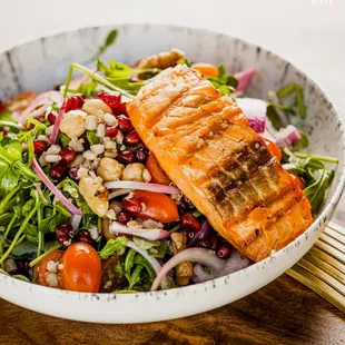 Tabooleh with salmon