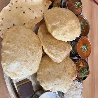 Nukkad Special Non-Vegetable Thaali