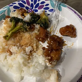 Sesame chicken and white rice