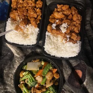 General Tso chicken and a bowl of mixed vegetables.