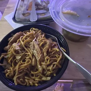 ramen and noodles, food