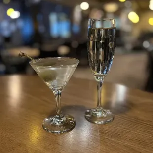 Dirty Martini &amp; Prosecco