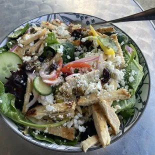 Greek salad with chicken....great!